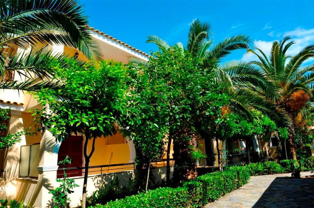 Ilena Hotel Ахарави Екстериор снимка