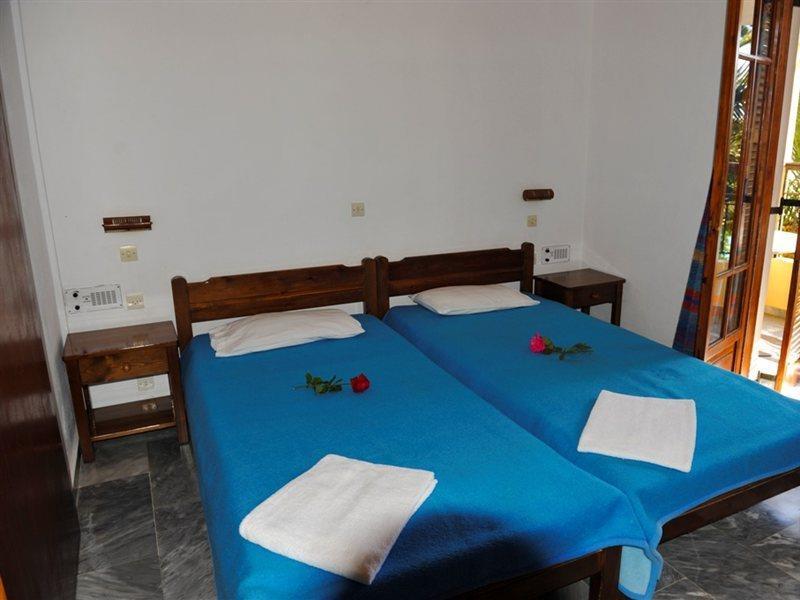 Ilena Hotel Ахарави Екстериор снимка